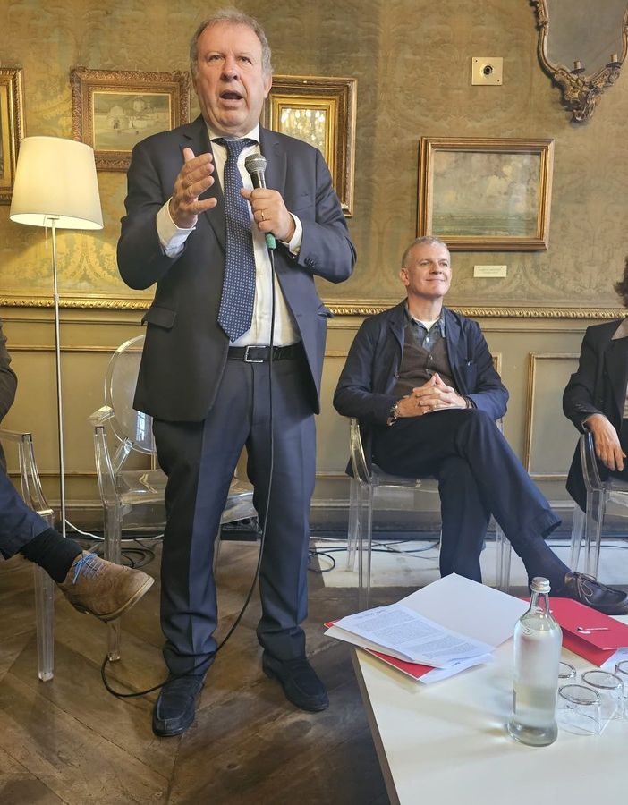 Da Houellebec a Irvine Welsh e Brachetti torna Radici, il festival dell'identità