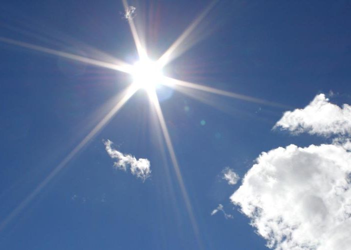 Sole e nuvola