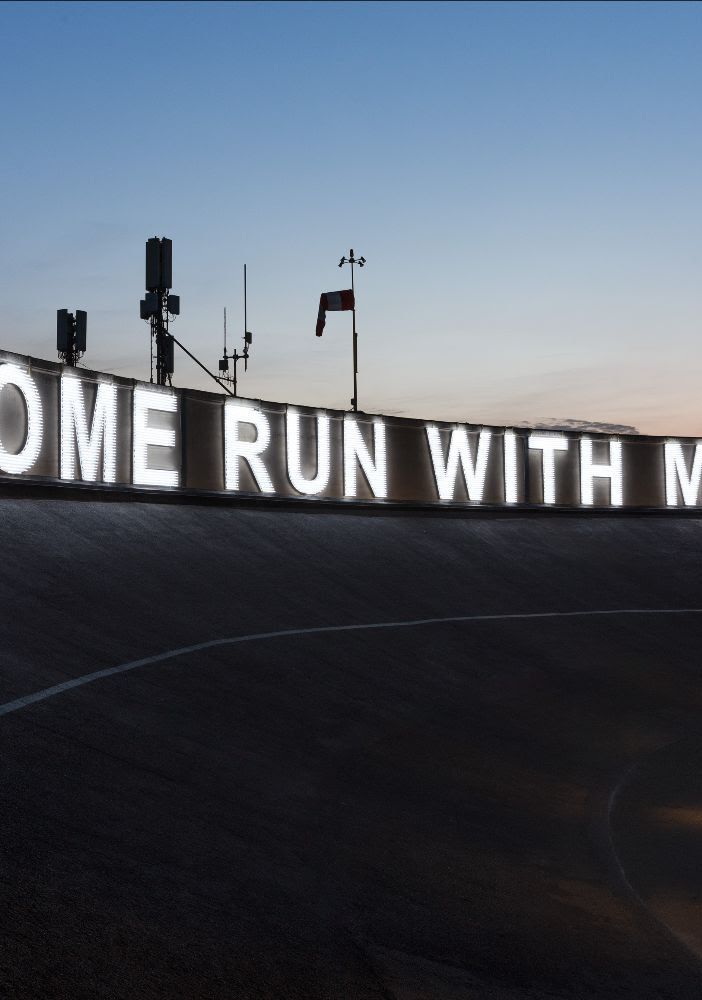 Sulla Pista 500 del Lingotto due nuove installazioni inaugurano la Art Week 2024