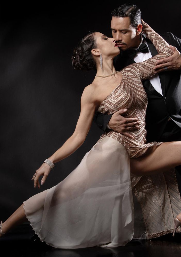 A Villa Chiuminatto, la Milonga del Bene con i campioni europei di tango Sara Lupparelli e Byron Torres