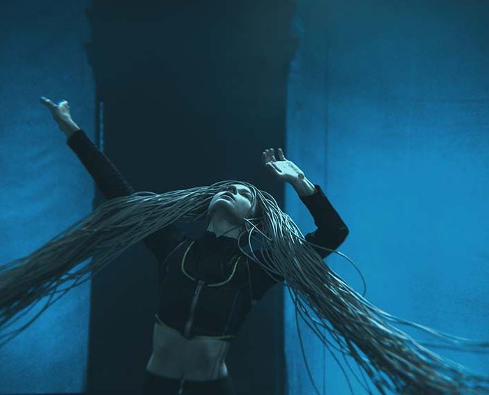 Performing the Club: la performance “Decoding it the hard way” di Flip the Coin