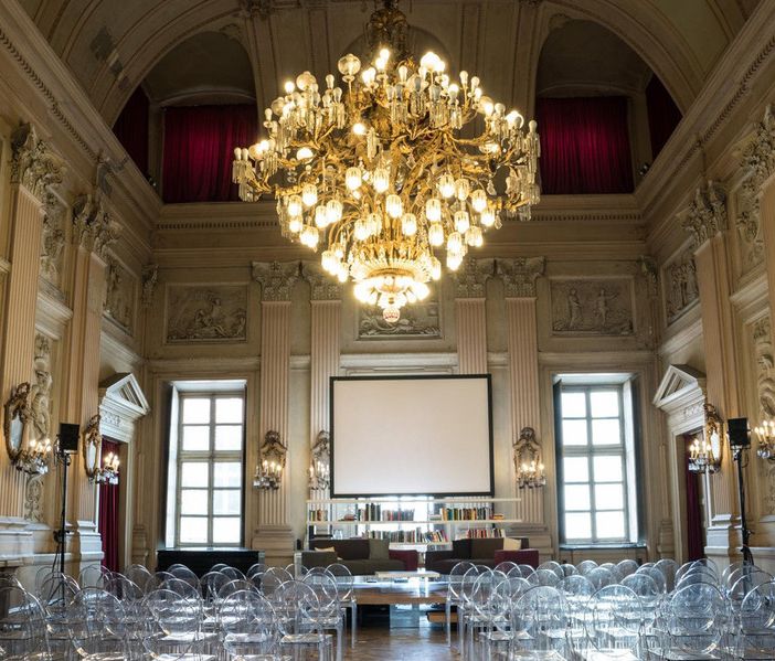 Al Circolo dei Lettori, quattro dialoghi su &quot;AI generativa: come ci cambierà?”