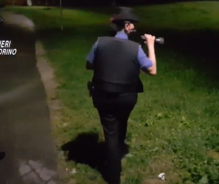 carabinieri in azione di notte