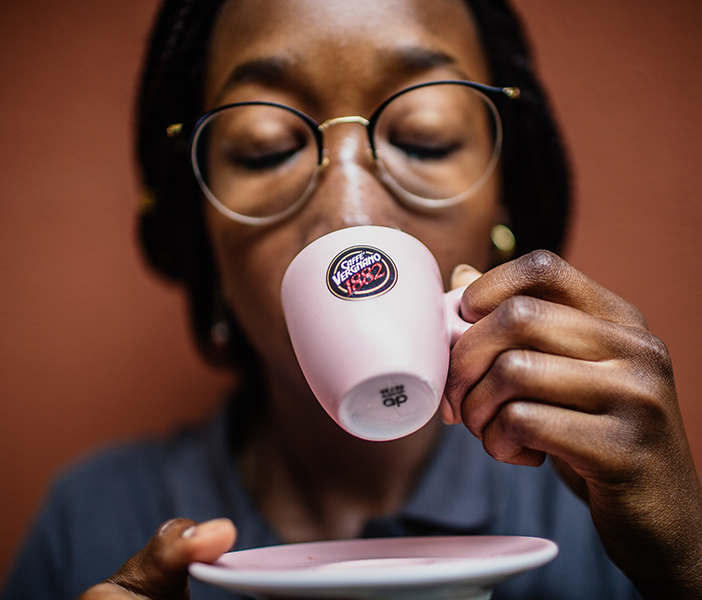 Il 1° ottobre il Caffè Vergnano si tinge di rosa per aiutare le donne