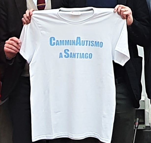 maglietta camminautismo