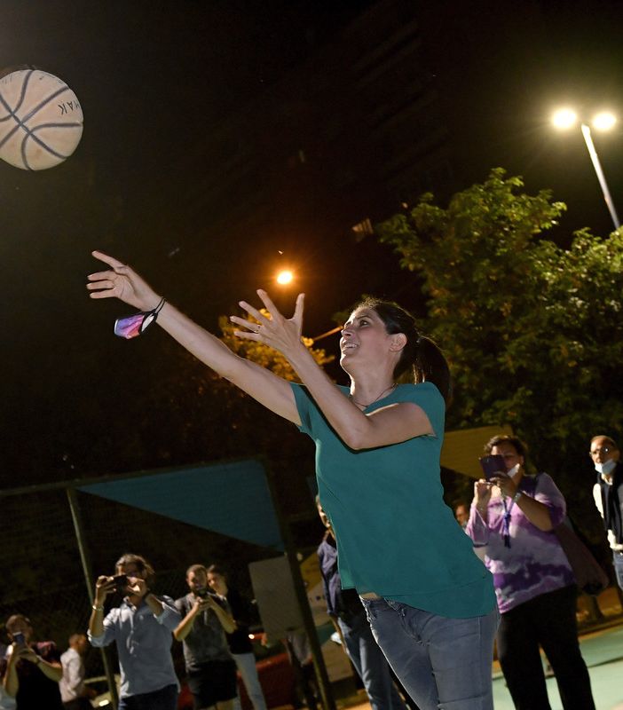 Iren accende le luci sul campo da basket della Circoscrizione 6 in corso Taranto