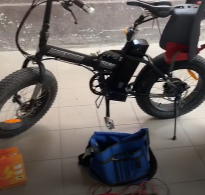 Al campo nomadi c'era il centro smistamento di merce rubata: tre persone denunciate [VIDEO]