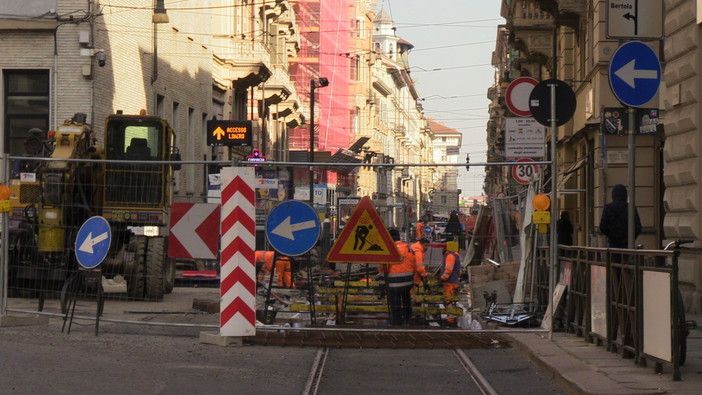 Termina il cantiere infinito di via XX Settembre: da sabato bus e tram tornano al vecchio percorso