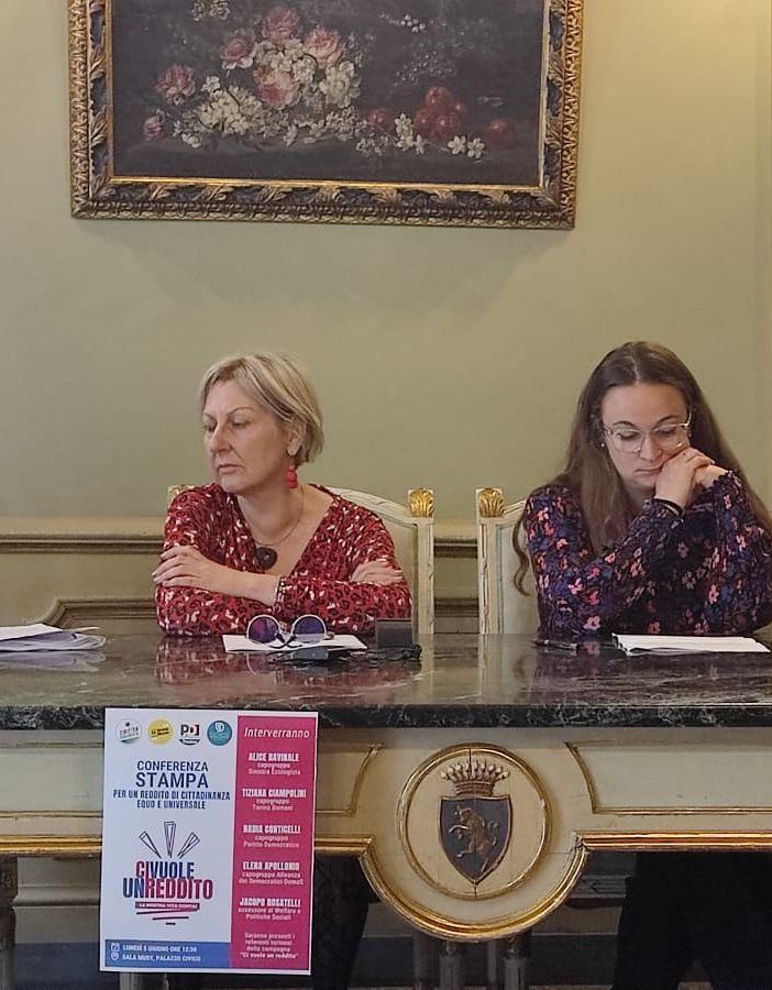 Reddito di cittadinanza, a Torino la sinistra in difesa della misura. Conticelli: “La povertà non è una colpa”