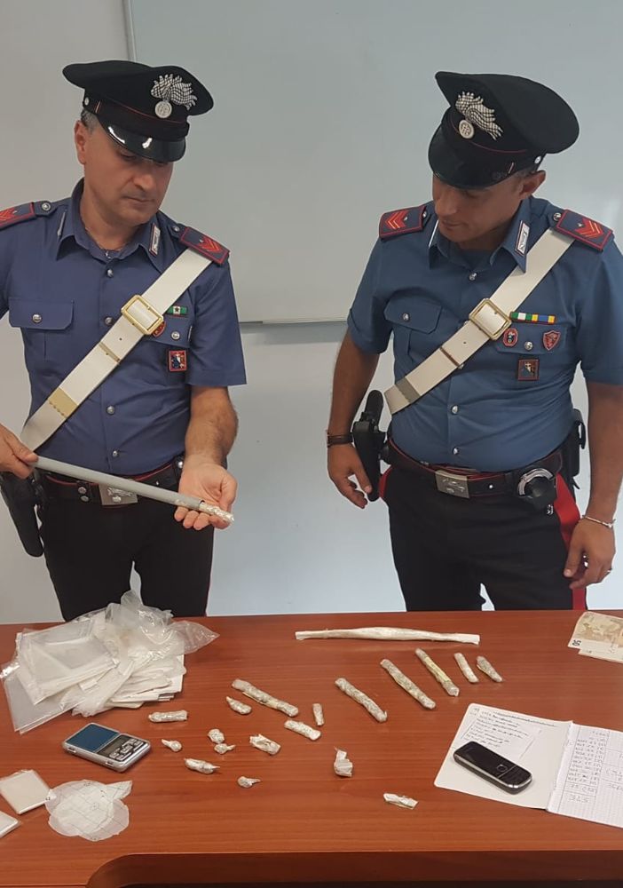 Krokodil, la nuova droga che arriva dalla Russia, era nascosta nel manico di scopa: arrestato spacciatore