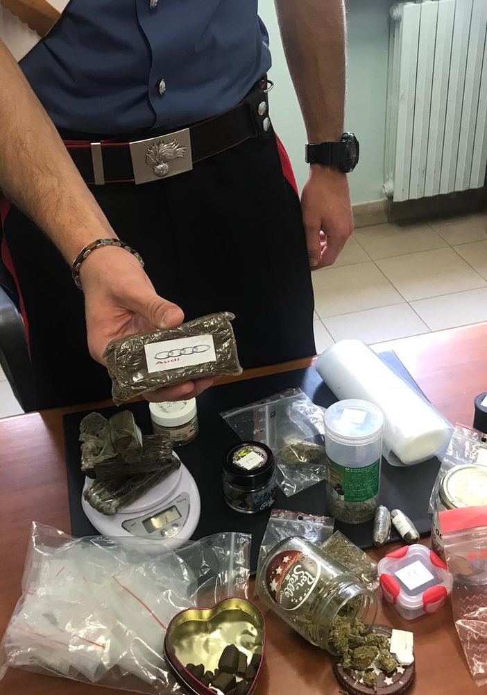 ValSusa, la droga veniva spacciata mentre era &quot;targata Audi: un arresto