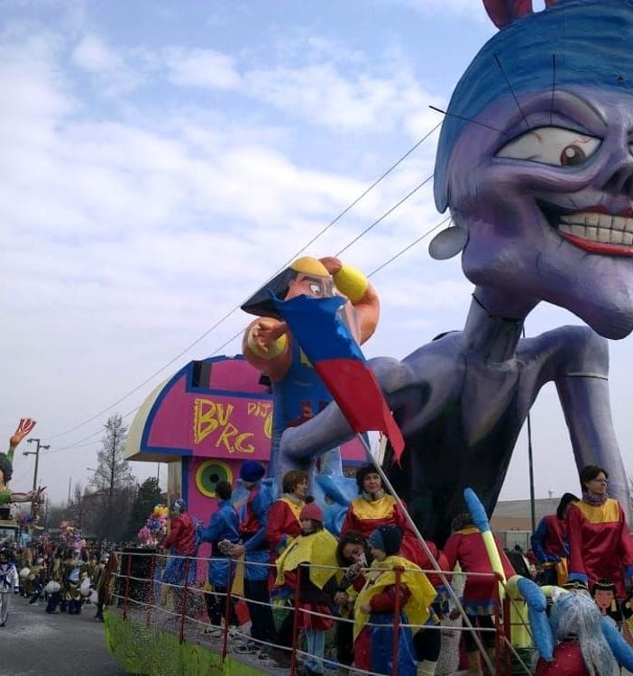 Quasi mezzo milione di euro per finanziare rievocazioni storiche e carnevali del Piemonte