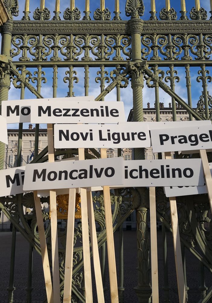 Il nord Italia scende in piazza a Torino per il Sì Tav (FOTO e VIDEO)