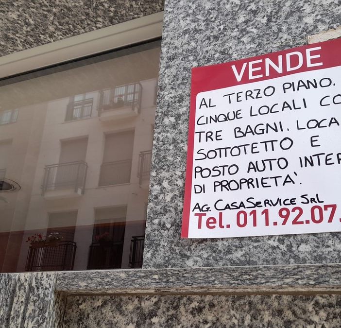 cartello vendesi