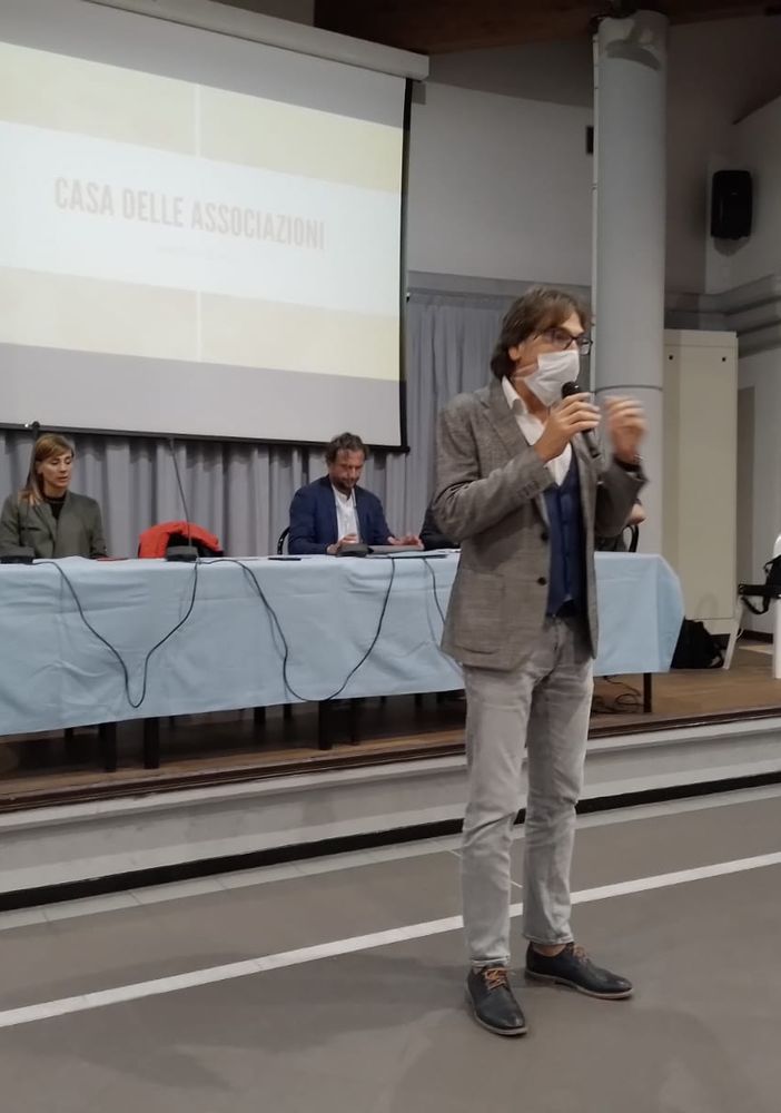 presentazione progetto casa delle associazioni
