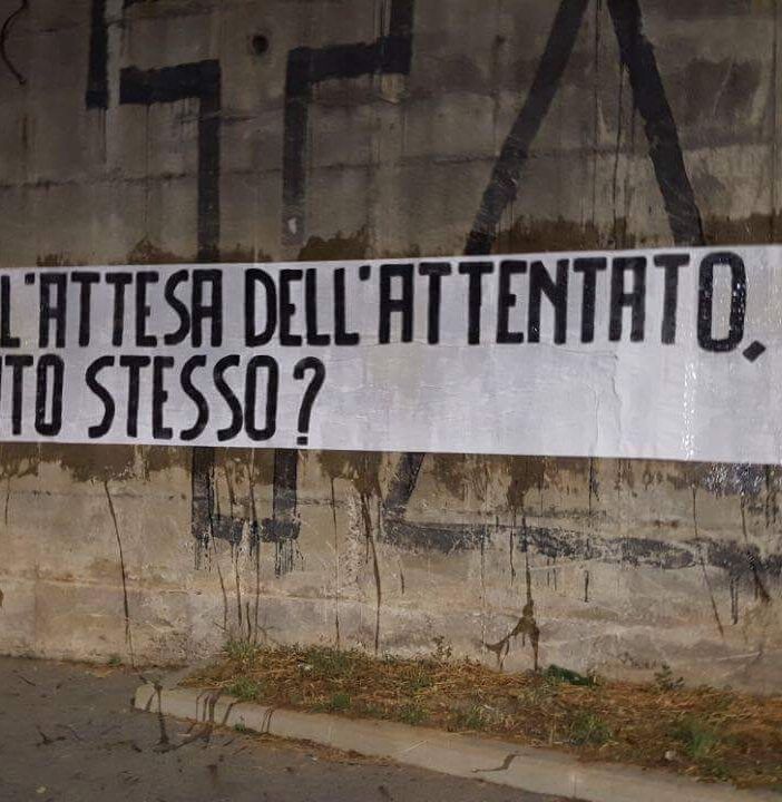 Terrorismo, provocazione notturna di CasaPound anche a Torino e Ivrea