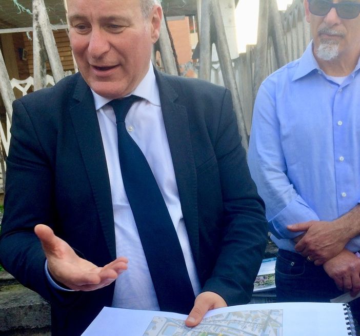 Collegno, continuano gli incontri tra i cittadini e il candidato sindaco Casciano