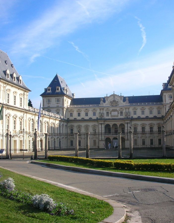 Interculturalità e fine vita tema dell’incontro sui cimiteri al Castello del Valentino