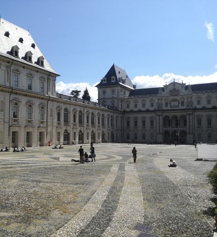 Al Castello del Valentino si parla di &quot;Tutela e restauro del patrimonio culturale cimiteriale&quot;