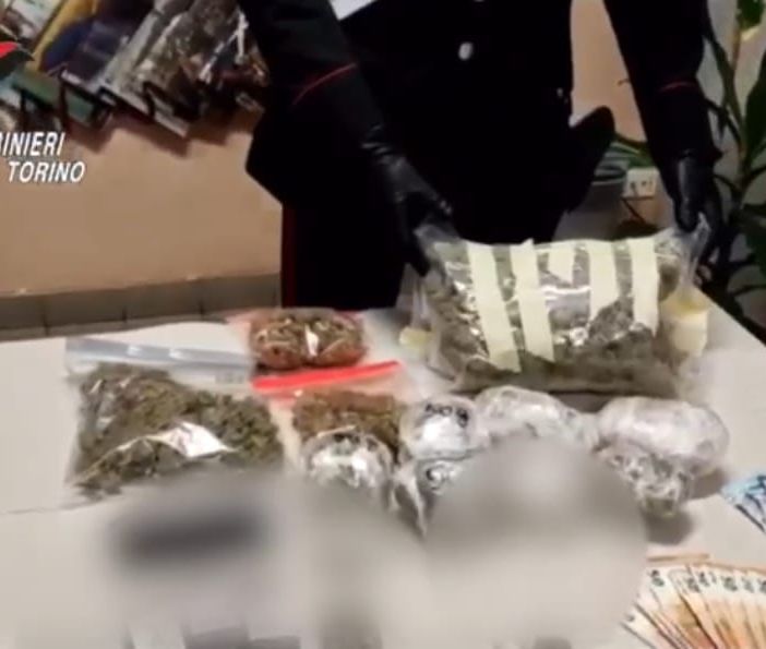Nichelino, un arresto e 1,5 kg di droga sequestrati dai carabinieri [VIDEO]