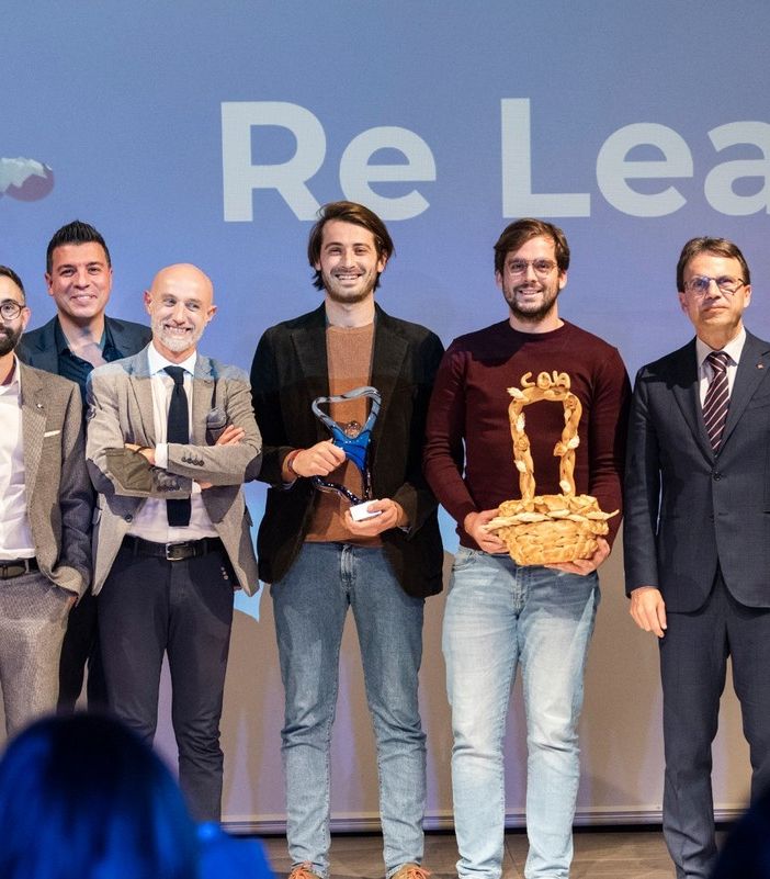 premiazione per il cestino intelligente