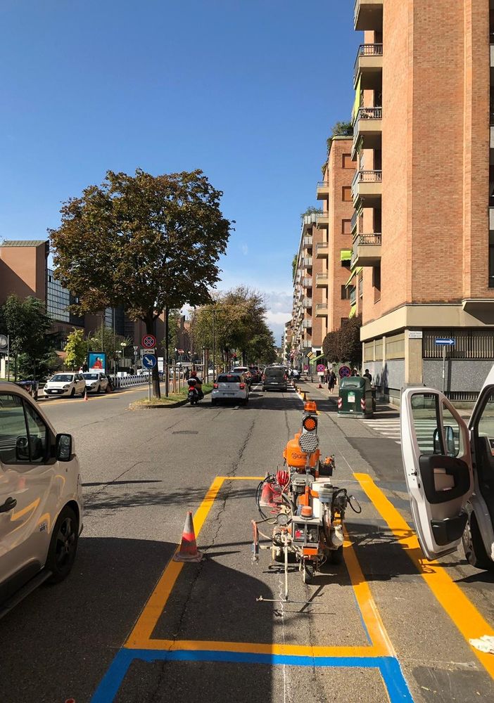 Pista ciclabile in via Cavalli, Marrone (FdI) annuncia una class action