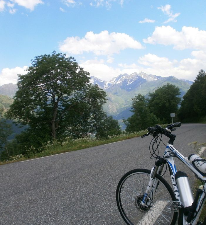 Graie 3000, sale in sella il fascino del cicloturismo con una nuova manifestazione