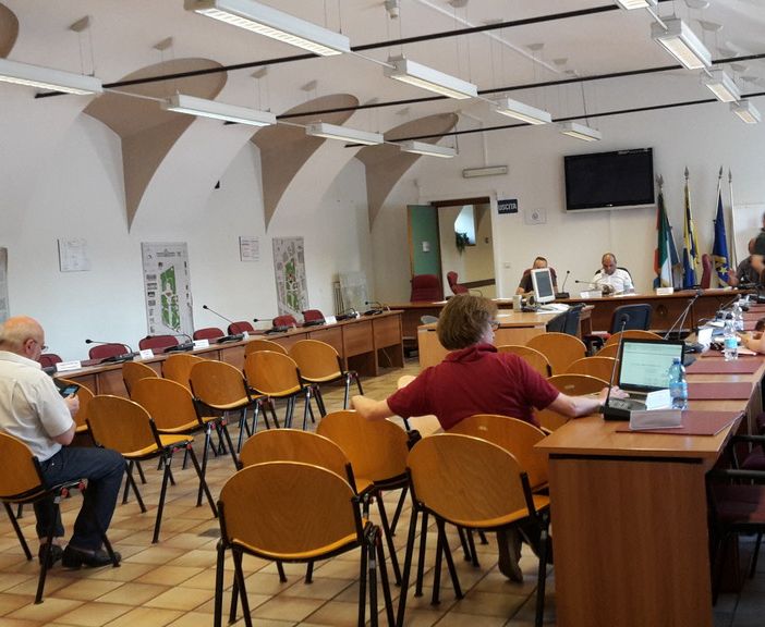 Il disagio giovanile non ha pubblico: in Circoscrizione 2 i consiglieri lasciano l'aula e la commissione si fa in tre
