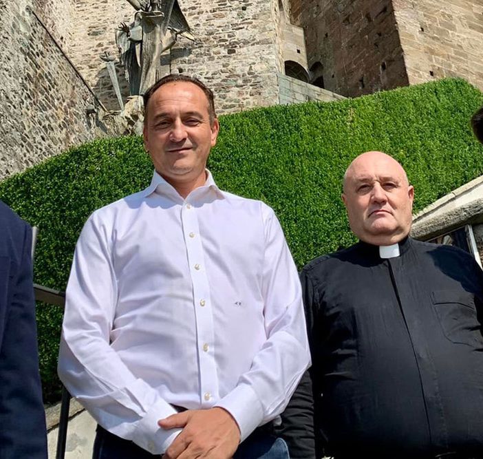 Sacra di San Michele, il rettore don Claudio Papa ha incontrato il governatore Cirio