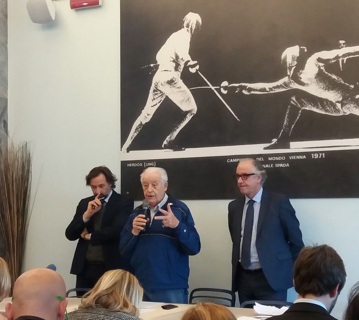 Club di Scherma querela Finardi per diffamazione. Disposta la notifica del ricorso al Tar