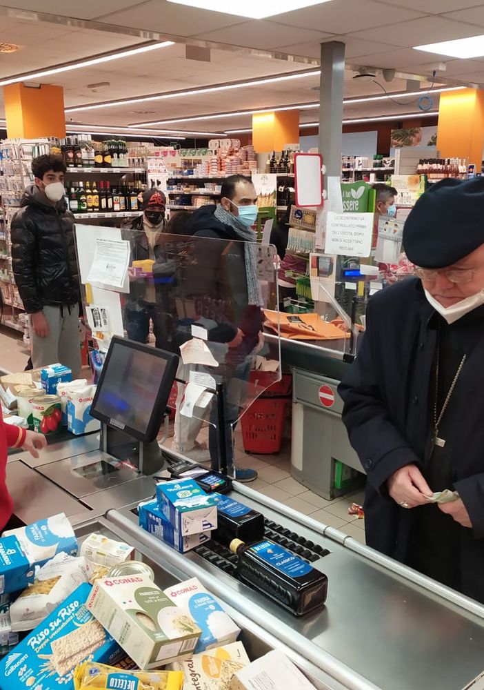 Mon. Nosiglia colletta alimentare 2021