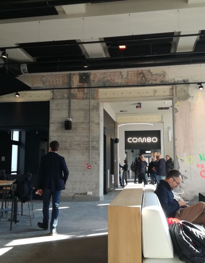 Dopo Milano e Venezia Combo prende casa anche a Porta Palazzo. E comincia da un turco e da un cinese [FOTO]