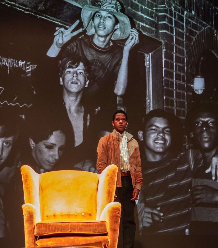 &quot;Come out&quot;, al teatro Astra la rivolta del 1969 che diede origine al Gay Pride