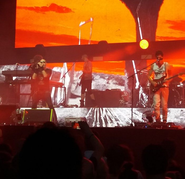 Si viaggia per il mondo con i Negrita: così il rock italiano abbatte i confini