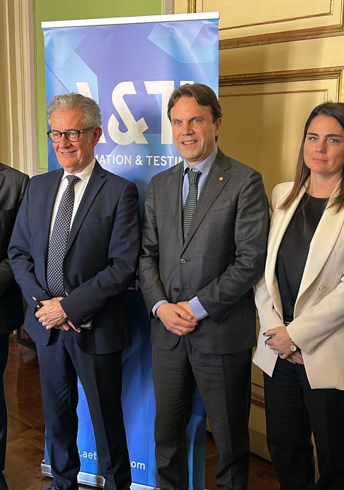 Per San Valentino A&amp;T celebra all’Oval l’amore per l’innovazione