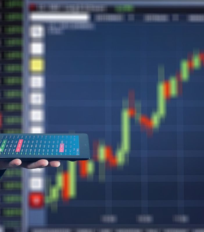 Industria: produzione +5% e materie prime a prezzi record