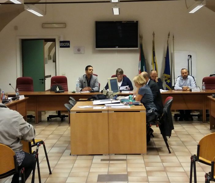 “Ritorno alla democrazia, quella vera”: in Circoscrizione 2  l'appello della minoranza per riscrivere il decentramento