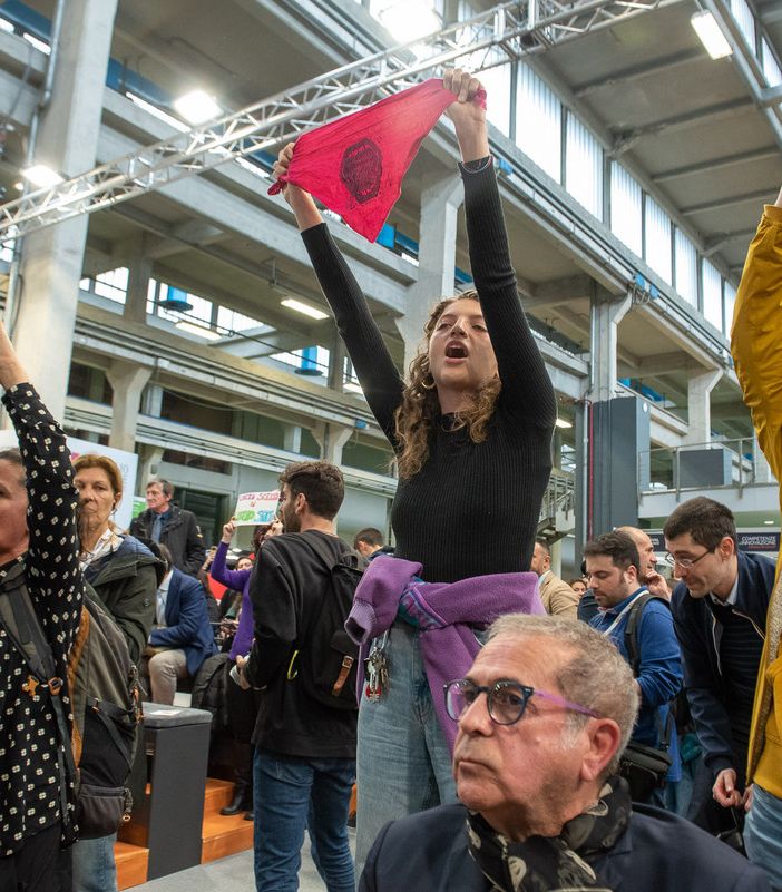 roccella contestata al salone