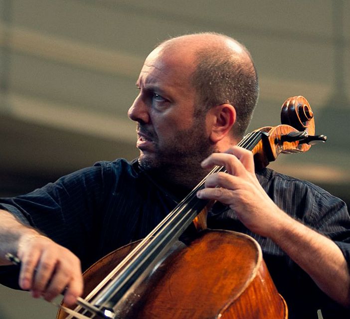 In foto, Enrico Dindo