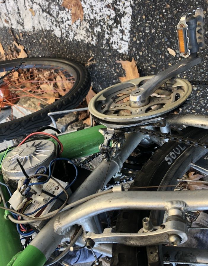Modifica la bicicletta con un motorino elettrico: sanzionato un 33enne
