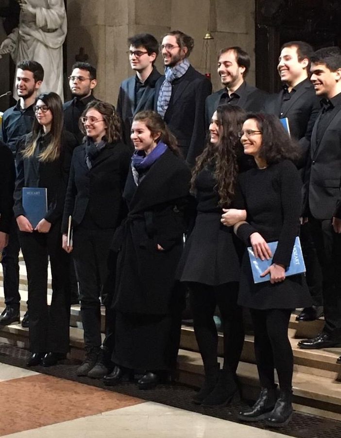 In foto, il Coro Convivium Vocis