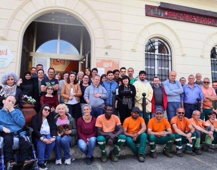cooperativa dalla stessa parte
