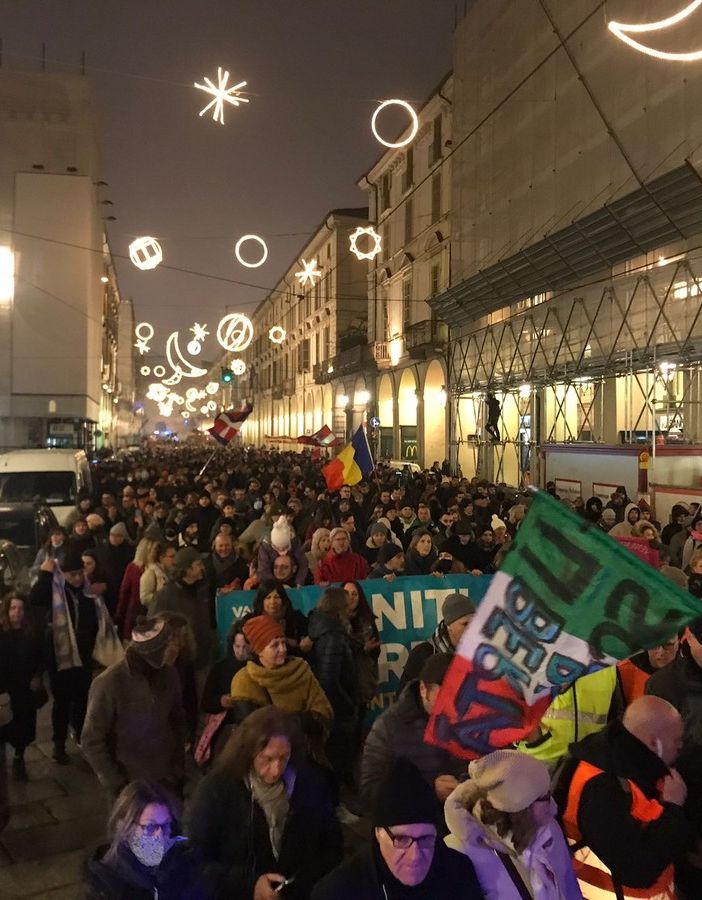 corteo di protesta in centro a Torino