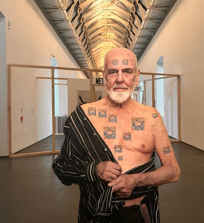 Dai Quadri specchianti al Metaverso: 29 uffizi ripercorrono l'opera di Michelangelo Pistoletto in mostra al Castello di Rivoli