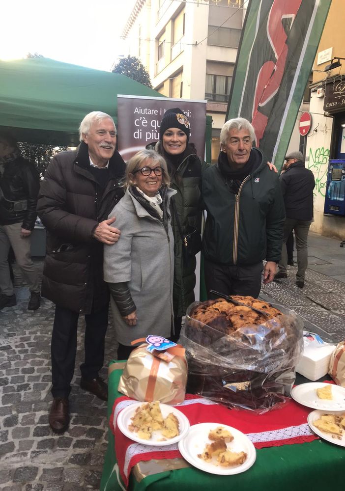 Un weekend di raccolta fondi per il Sant'Anna con i panettoni che fanno bene