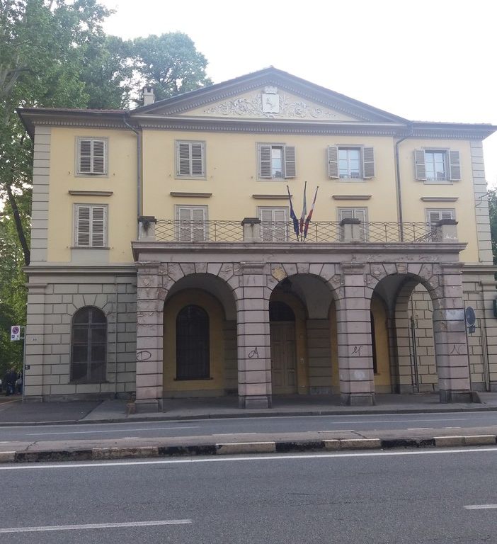 Uffici tecnici e anagrafe traslocano in corso Moncalieri 80: “Lasciamo spazio al Cap10100”