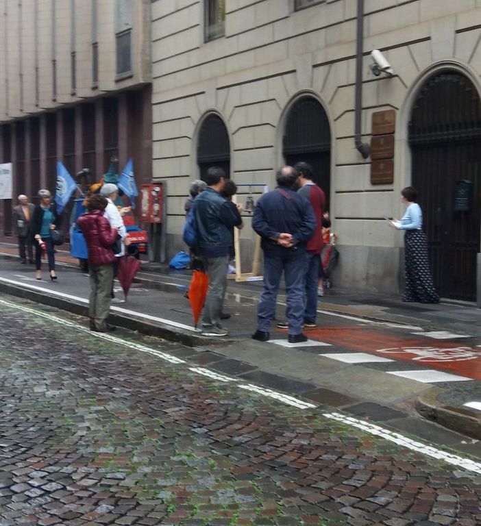 Una campana per &quot;svegliare&quot; la Corte dei Conti di Torino: &quot;Il debito non dorme&quot;