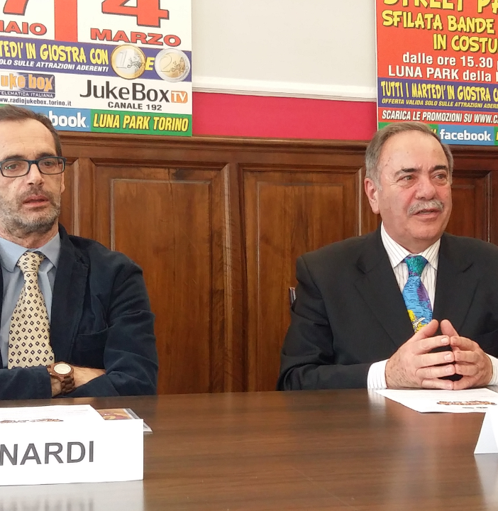 Ritorna il &quot;Carlevè&quot;, il Carnevale di Torino che invade la Pellerina con giostre e carri allegorici (VIDEO)