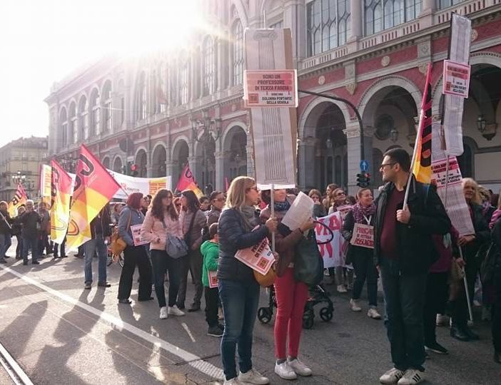 Sciopero regionale, gli insegnanti ricevuti dall’Ufficio Scolastico Regionale: l’esito dell'incontro