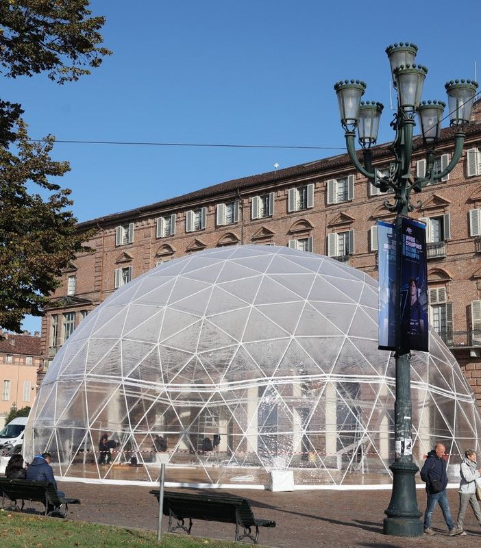 cupola pallina gigante